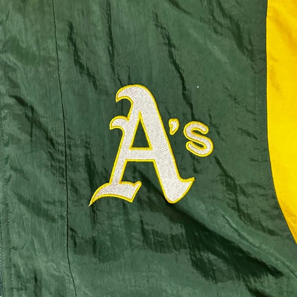 ATHLETIC VINTAGE 80/90's APEX ONE OAKLAND ATHLETICS MLB PADDED JACKET - Picture 3 of 8